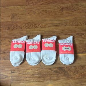 Bombas Ruffle Lace Quarter Socks 4-Pack – Soft White – Size Medium – NWT